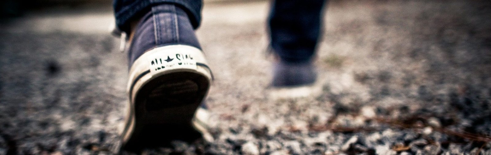 walking-349991_1920